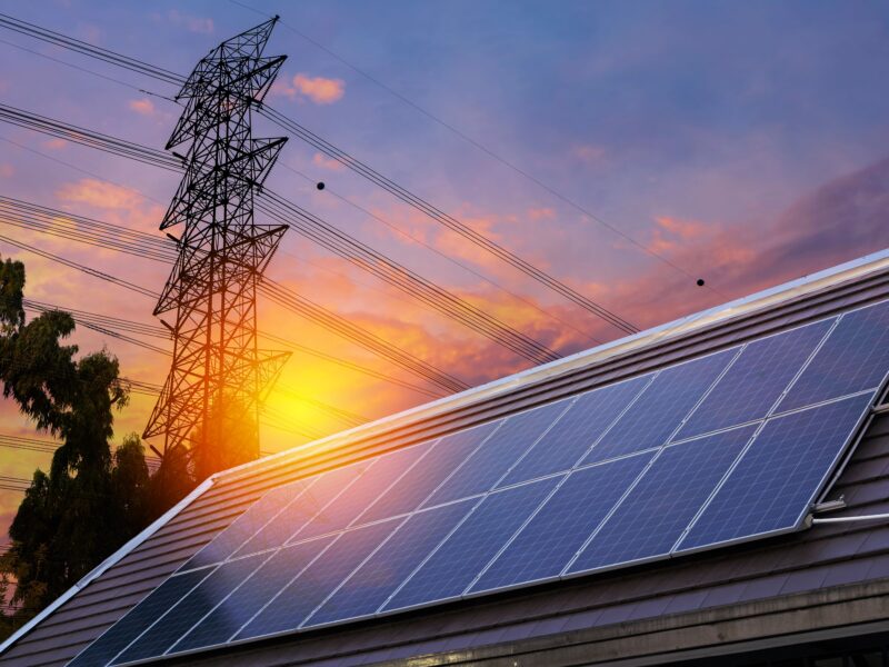 Passez à l’énergie solaire avec un professionnel qualifié pour une installation optimale et un rendement maximal
